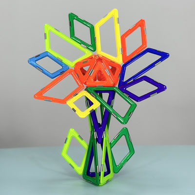 Flores de colores azulejos magnéticos geométricos bloques de construcción magnéticos para niños de 3 años