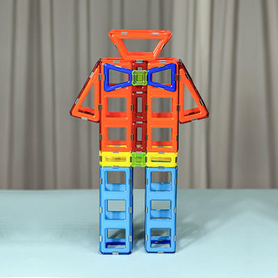 Ropa de forma Bloques magnéticos juguetes multicolores para niños pequeños Niños