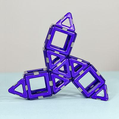 Formas de bumerán 3D conjuntos de bloques de construcción magnéticos para el desarrollo de la formación educativa
